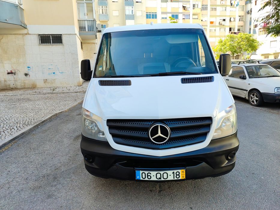 Mercedes- Benz Sprinter