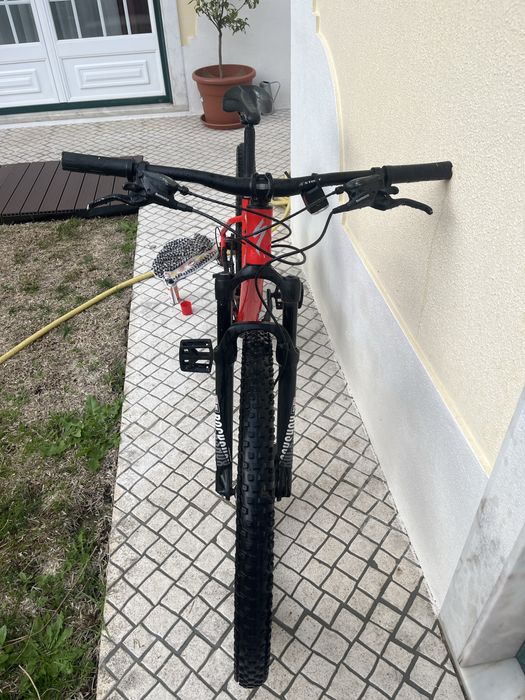 Bicicleta BTT Specialized modificada