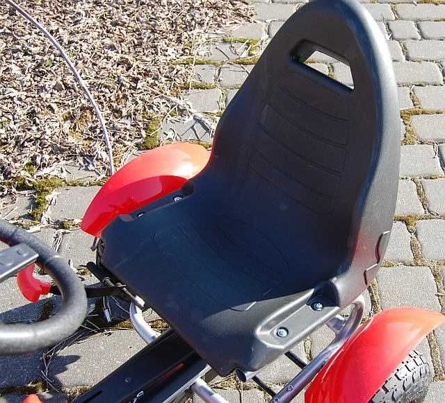 BAWIBUS.PL pojazd GOKART NA PEDAŁY pompowane koła auto jeździk do 50KG