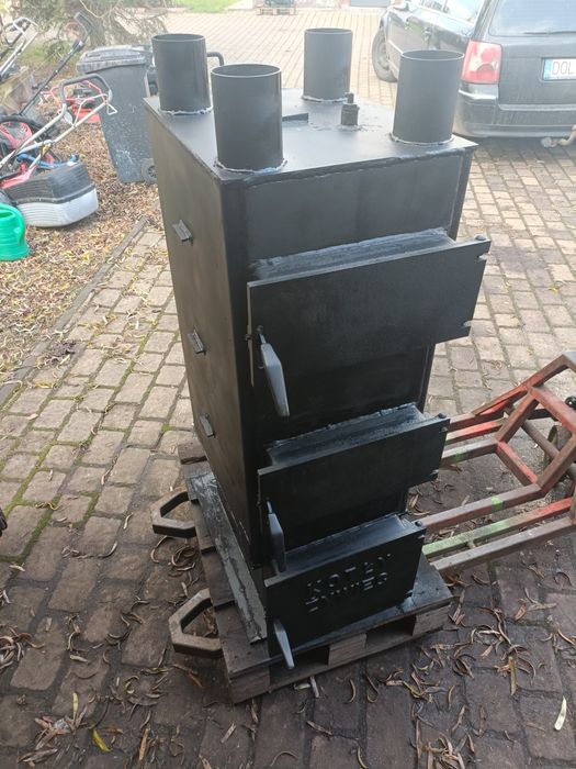 Piec nadmuchowy na ekogroszek palnik olejowy