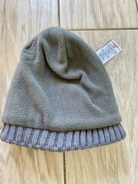 Шапка вʼязана NEXT