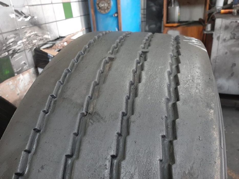 Opona używana ciężarowa 385/65R22.5 LAUFENN 450zł C2442