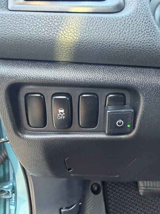 Продам Mitsubishi ASX 2.0 Полный Привод