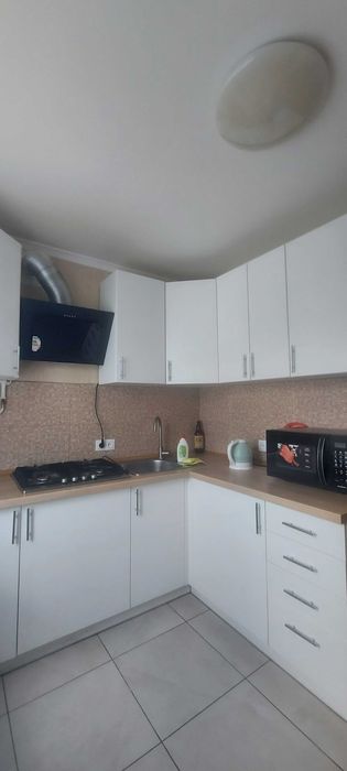 Здається подобово однокімнатна квартира у Глевасі