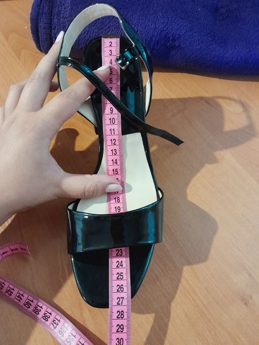 Стильні босоніжки, жіночі