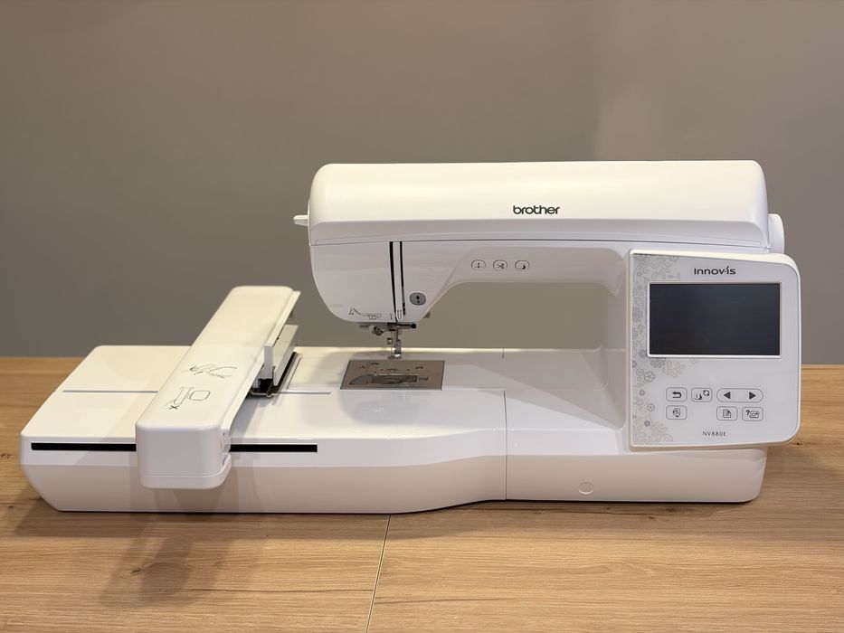 Brother innov-is NV880E + program  PED PLUS2