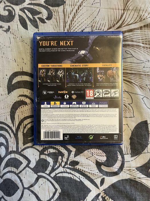 Диск на ps 4 Mortal kombat 11