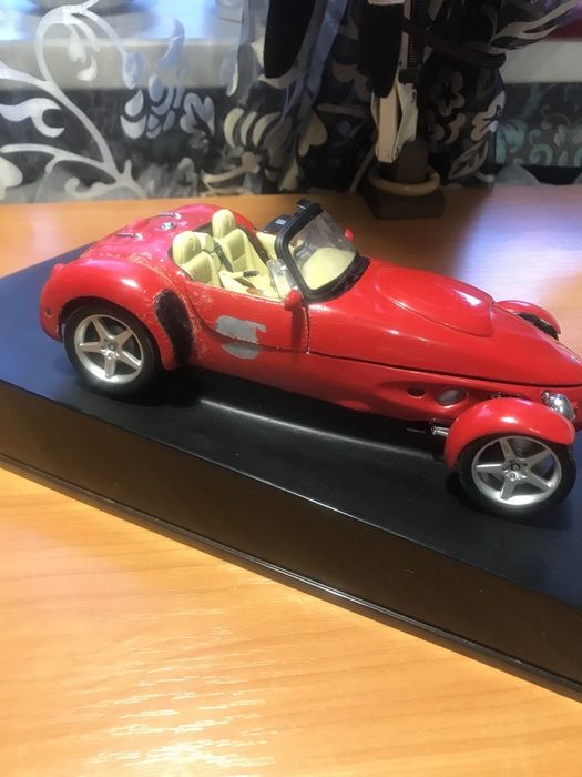 Auto Art 1998 Panoz AIV V8 Roadster, 1:18