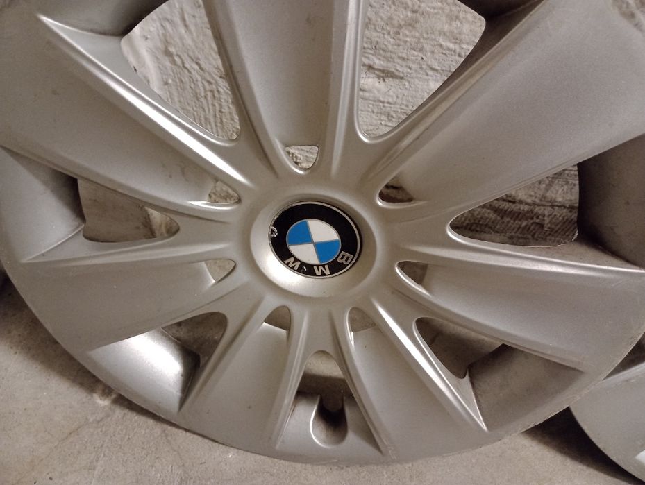 Sprzedam komplet kołpaków do BMW