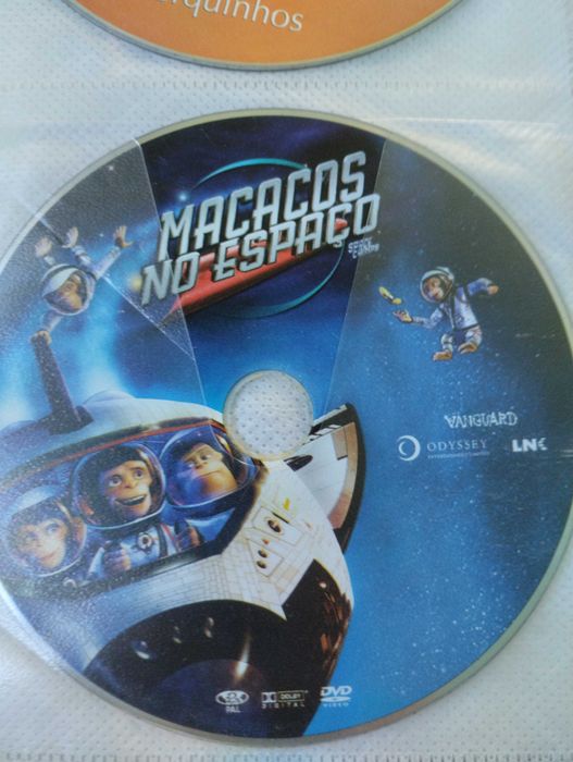 Filmes e jogos em bom estado