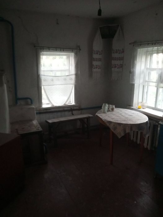Продам  будинок в с Озеряни