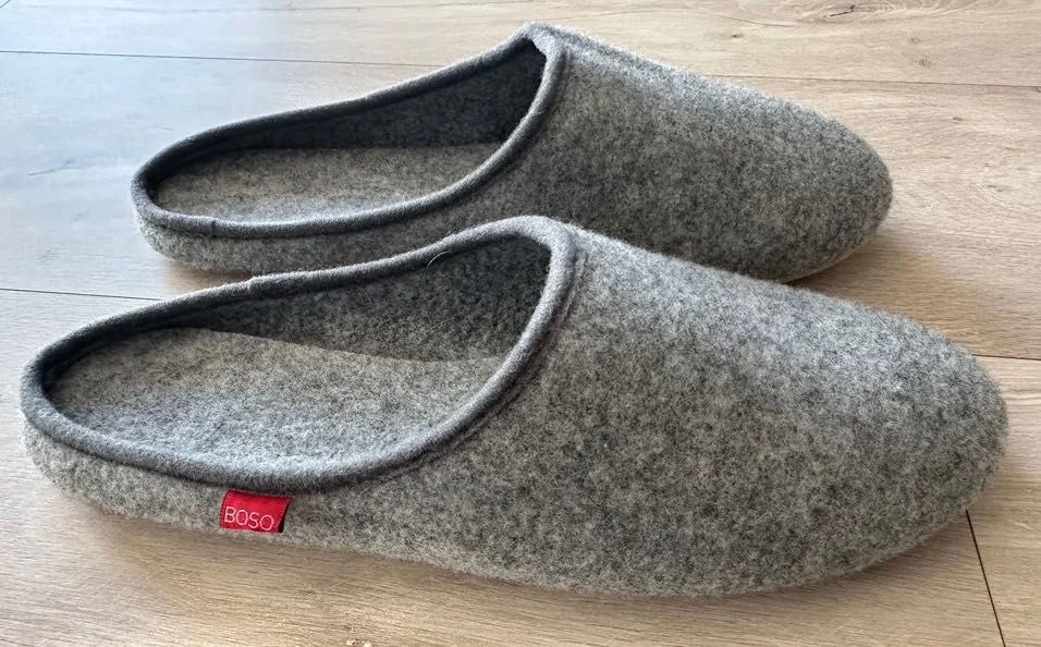 Pantofle damskie filcowe, BOSO, podeszwa gumowa, rozmiar 40