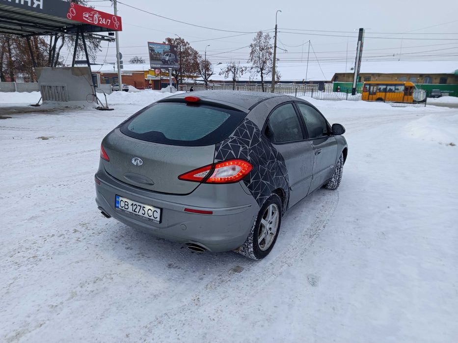 Chery M11 2011 Luxury