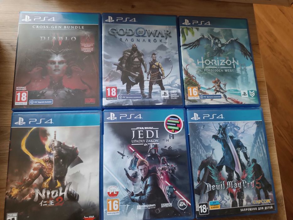 Playstation 4 PRO 1TB +диски окремо