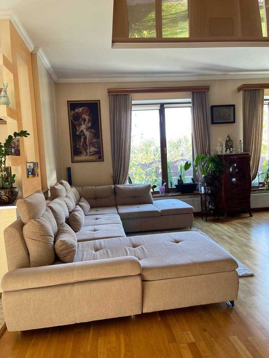 Будинок м. Тернопіль. Затишний будинок і ділянка 10 сот.