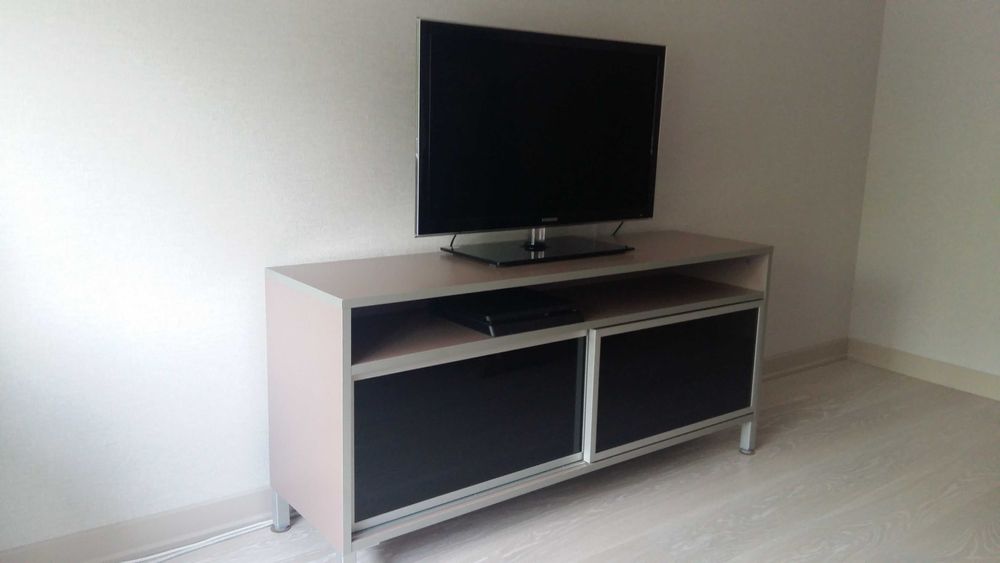 Тумба под телевизор