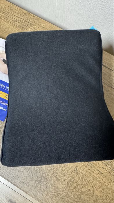 Ортопедична подушка для колін. Ortomedica