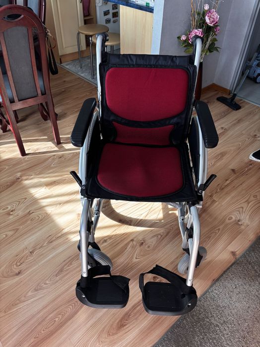 Wózek inwalidzki aluminiowy ERGONOMIC ARMedical