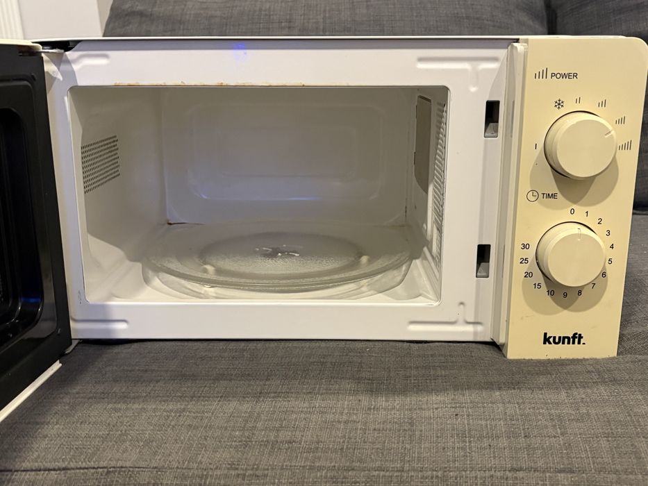 Microondas Kunf.