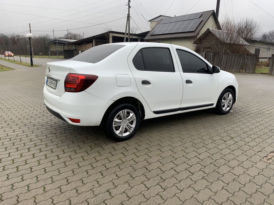 Renault logan 2019 рік 1.0 газ/бенз