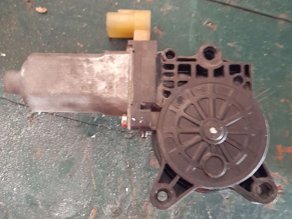 Motor Elevador Vidro kia Rio II