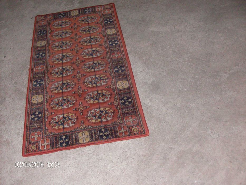 Tapete com 1,35 x 0,70 cm