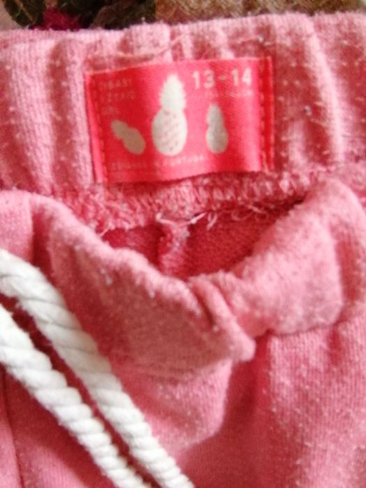 Спортивные костюмы для девочек близняшек