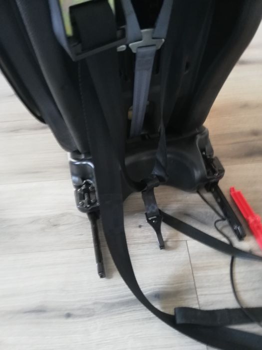 Fotelik samochodowy Lionelo isofix