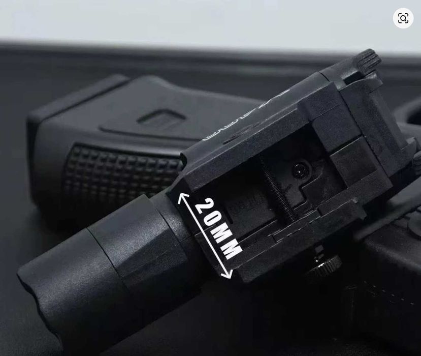 Latarka taktyczna Surefire X300U Ultra