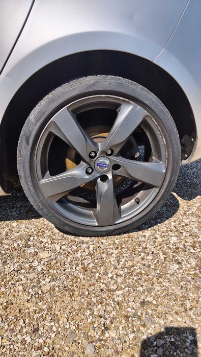 Felgi 5x108  + opony lato Volvo v 40 19 cali