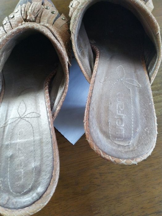 Шлепки, сабо, босонiжки р40 Welfare гарнi