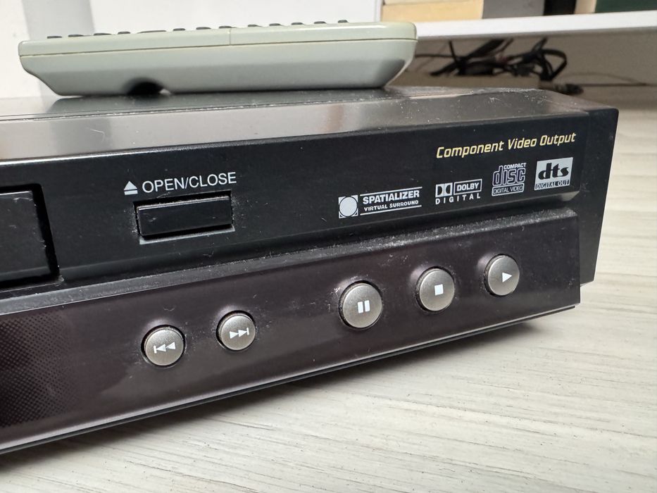 Toshiba CD , DVD, Player SD-220E