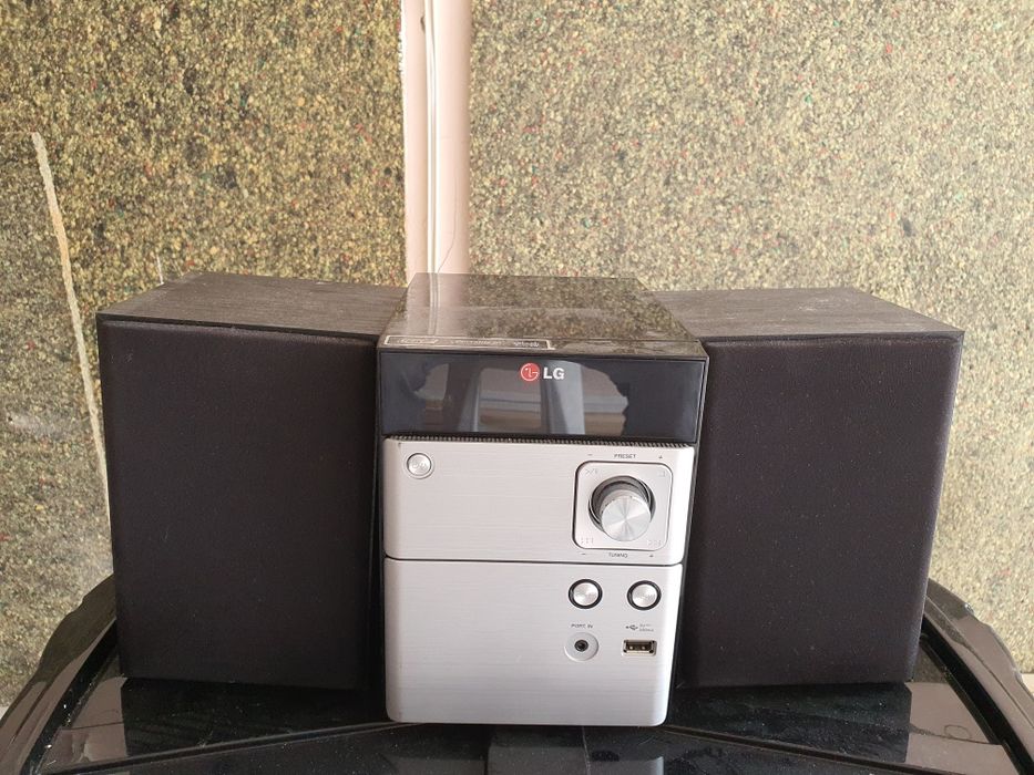 Aparelho LG com USB