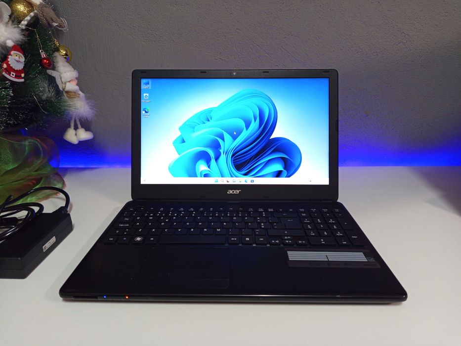 Portátil core i3 /Ram 8GB /Windows 11