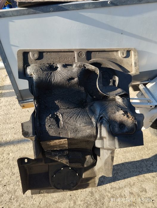 Resguardo do motor Discovery td5