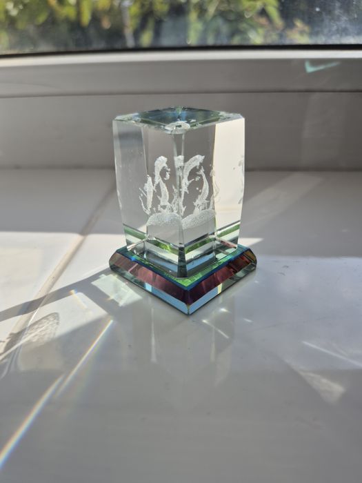 Прес-пап'є з дельфінами, скляна 3Д фігурка