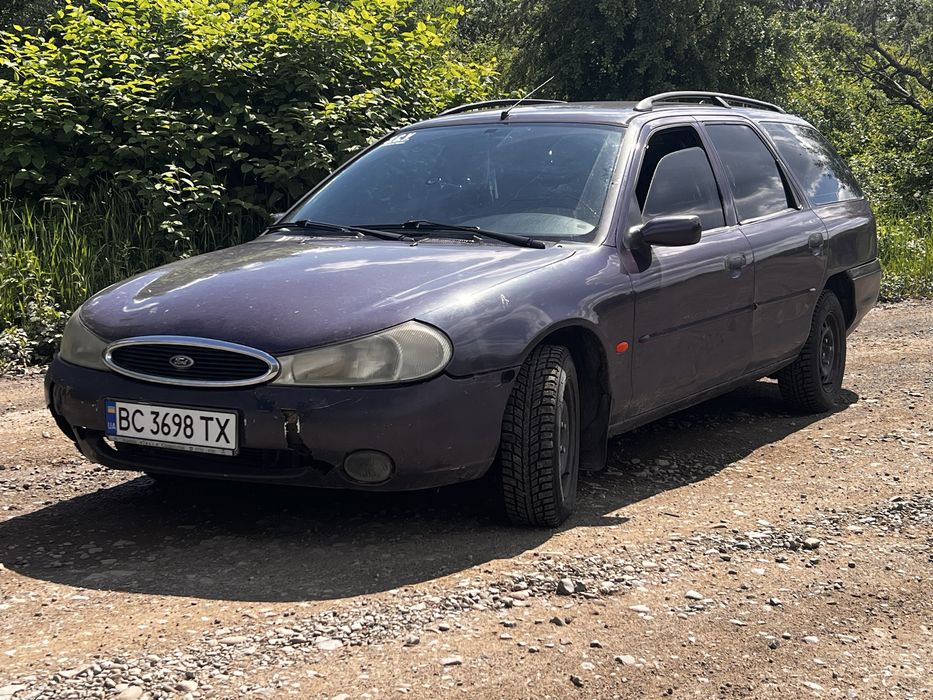 Ford Mondeo 1.8 бензин