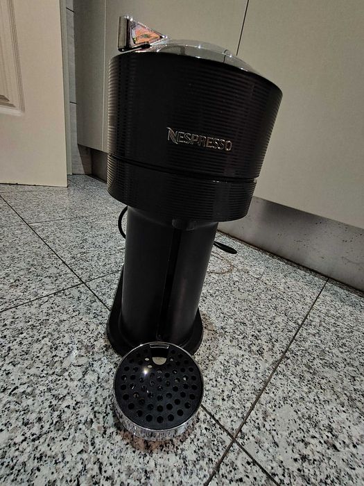 Máquina Café Nespresso
