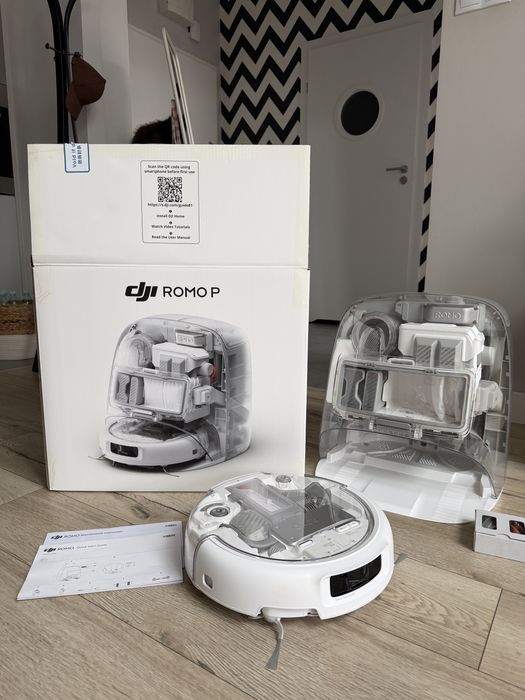 Dji Romo robot sprzątający
