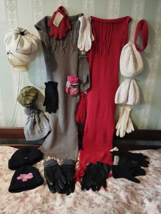 шапки, шарфы, перчатки, рукавички вязанные, парик