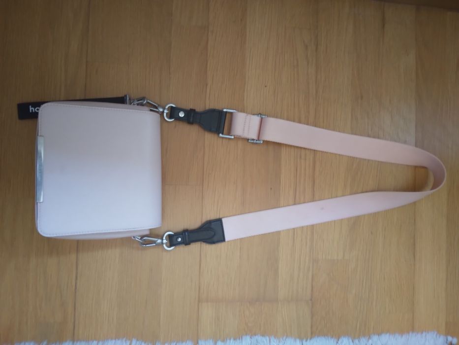 Mala Charles & Keith
