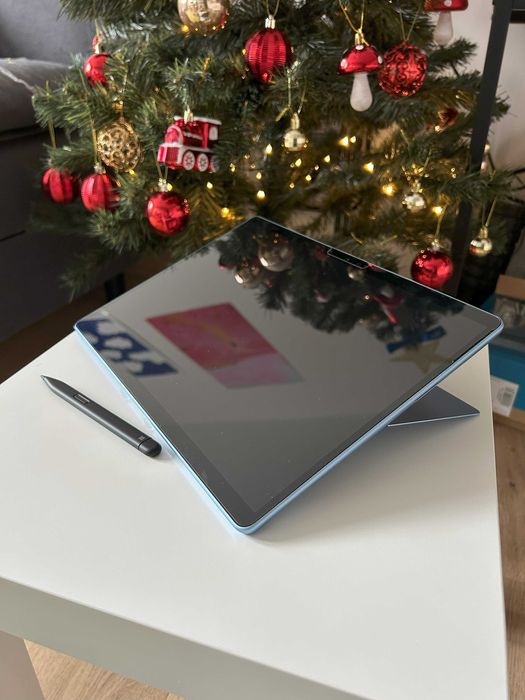Microsoft Surface Pro 9
