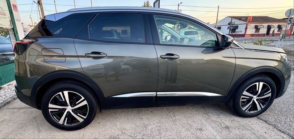 Peugeot 3008 1.2 PureTech Allure