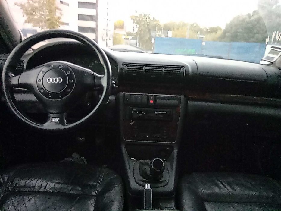 Audi A 4 Avant - 1.9 TDI