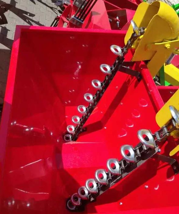 Трактор Синтай 240