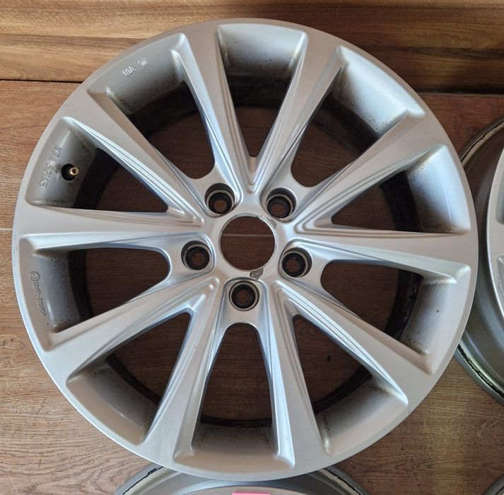 Оригінальні легкосплавні диски R17 5x112 ET 37 VW Audi Skoda Seat