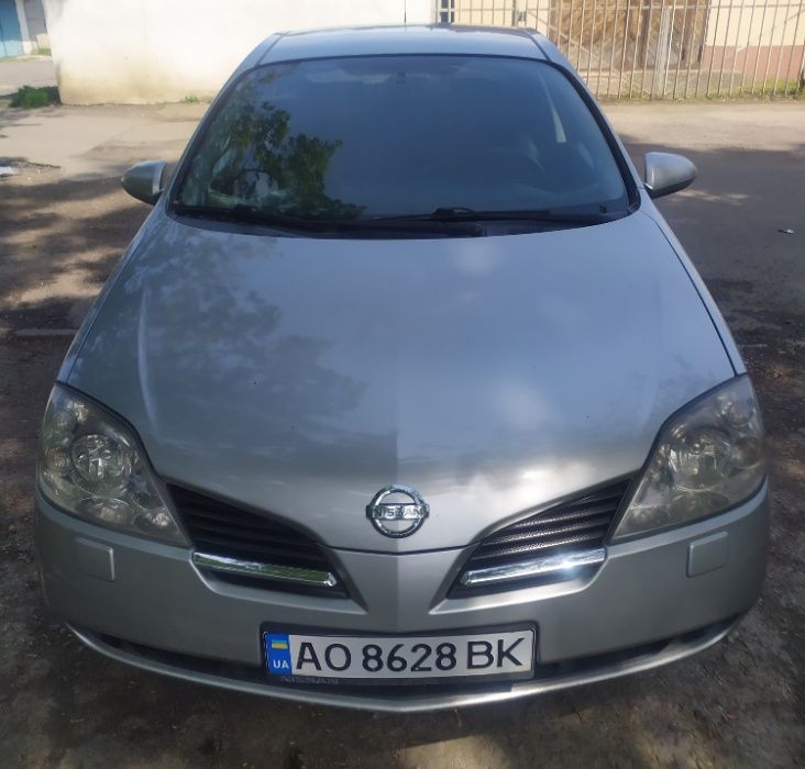 Nissan Primera P12