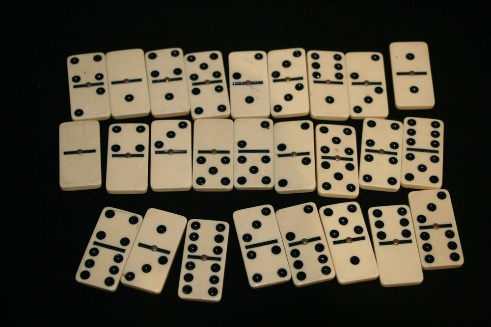 Domino Game - Incomplete426480483120588801