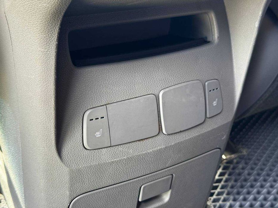 KIA CARNIVAL 2.2 дизель