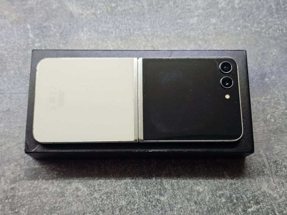 Samsung Galaxy Z flip 5 składany smartfon 256